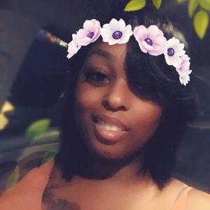 Meet your Posher, Joyce